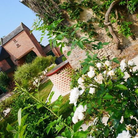 Bed and Breakfast La Boussieroise Boussieres-en-Cambresis Exterior foto
